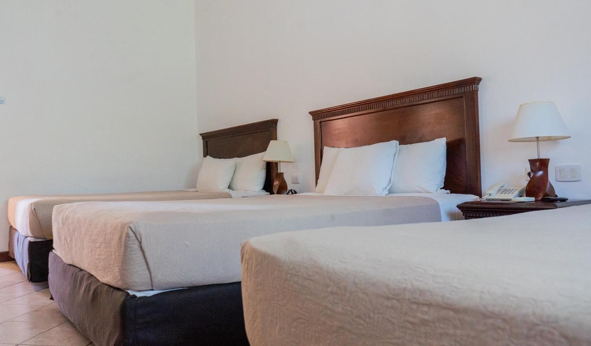 Hotel Cayman Suites Monterrico Exteriér fotografie