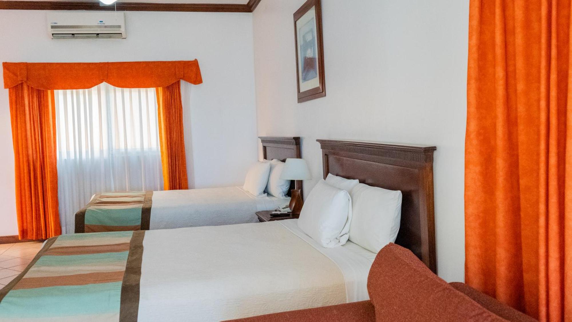 Hotel Cayman Suites Monterrico Exteriér fotografie
