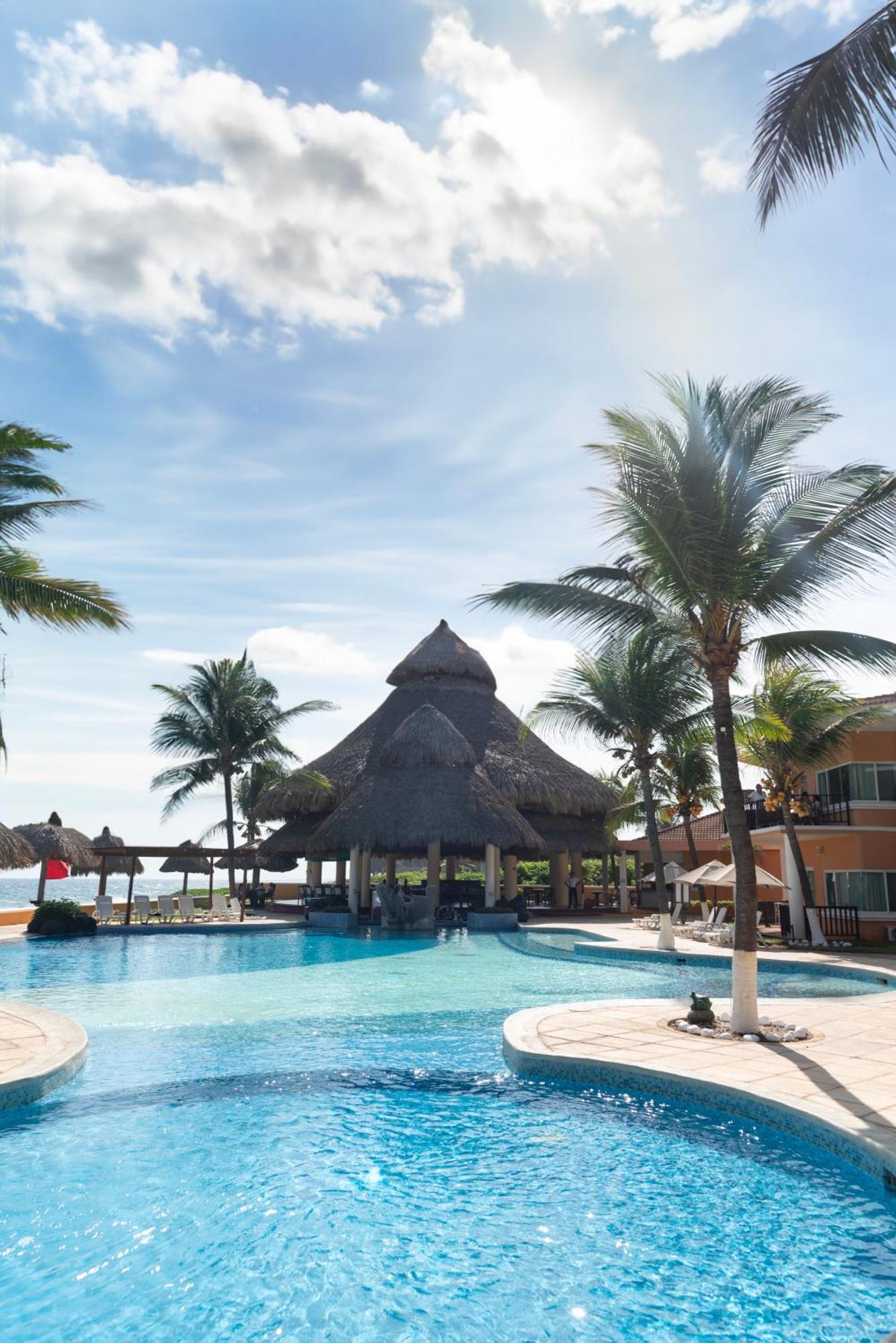 Hotel Cayman Suites Monterrico Exteriér fotografie